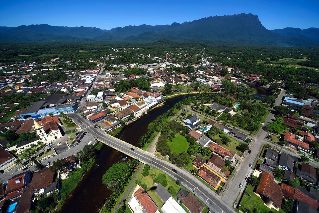 Solo de Jaraguá do Sul: geologia, relevo e o perfil do solo